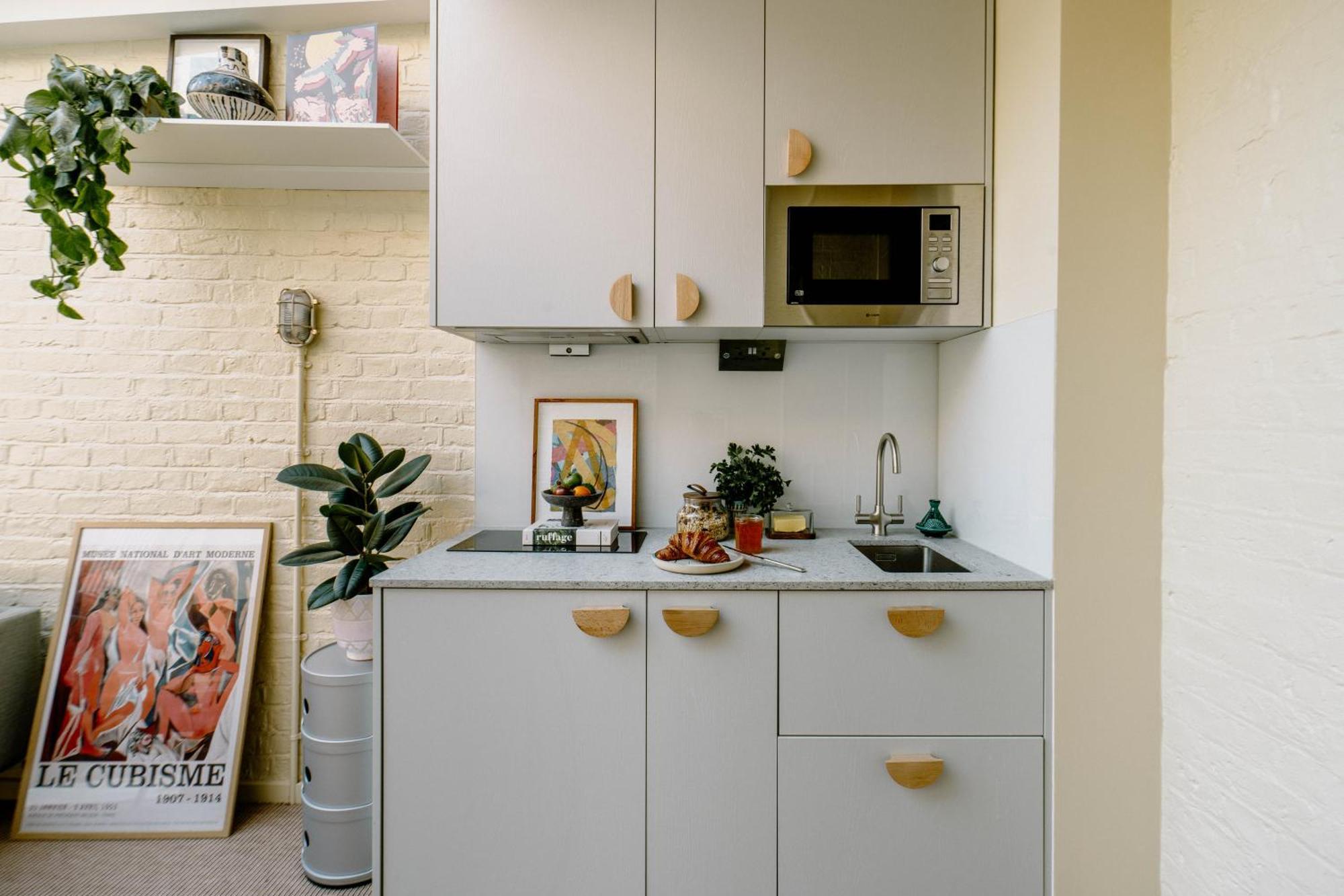 Mason & Fifth, Primrose Hill Apartment *